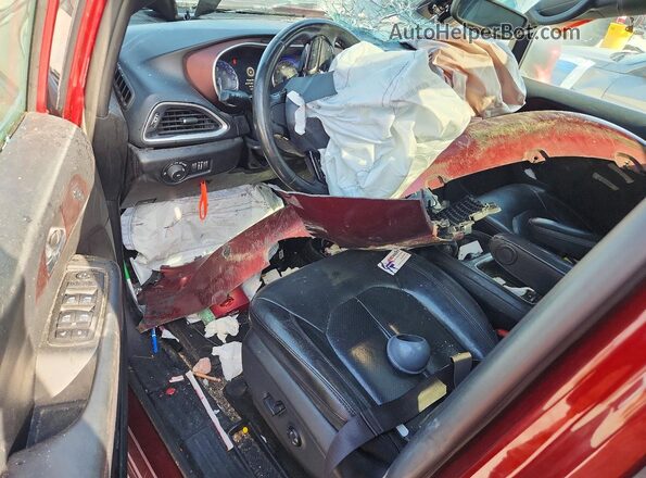 2C4RC1EG1LR110804 2020 CHRYSLER PACIFICA Red Widok deski rozdzielczej