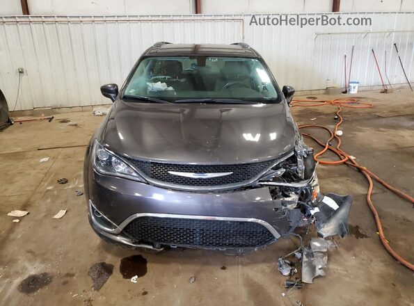 2C4RC1EG2JR198453 2018 CHRYSLER PACIFICA Silver Front view