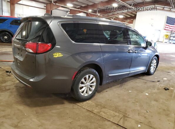 2C4RC1EG2JR198453 2018 CHRYSLER PACIFICA Silver Rear right