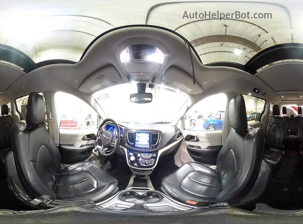 2C4RC1EG2KR645381 2019 CHRYSLER PACIFICA White 360 interior view