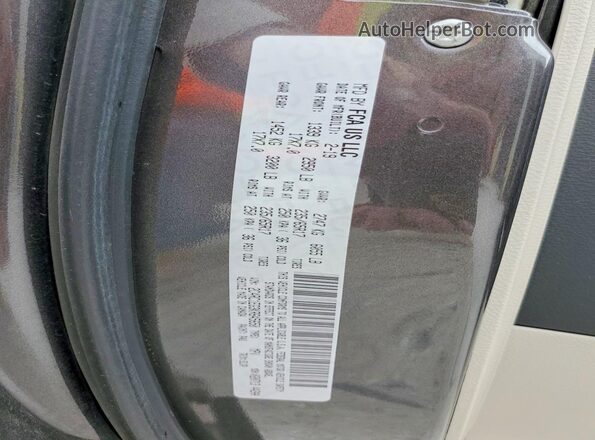 2C4RC1EG3KR645650 2019 CHRYSLER PACIFICA Black VIN sticker view
