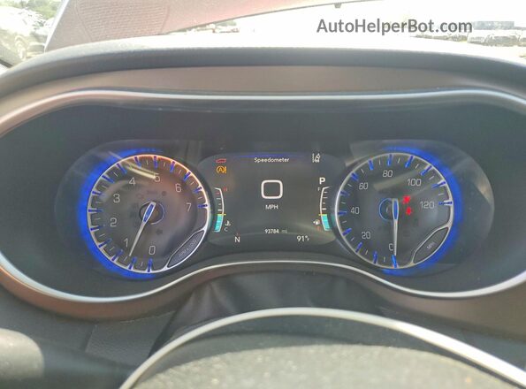2C4RC1EG3KR722128 2019 CHRYSLER PACIFICA Burgundy Սարքավորումների վահանակի տեսք