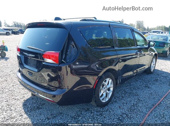 2C4RC1EG4HR592238 2017 CHRYSLER PACIFICA Maroon Trasero derecho