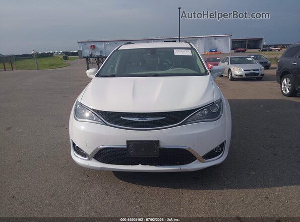2C4RC1EG5HR510517 2017 CHRYSLER PACIFICA White Вид щитка приладів