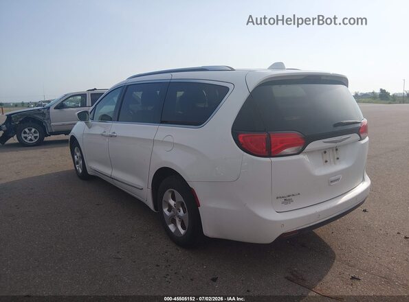 2C4RC1EG5HR510517 2017 CHRYSLER PACIFICA White Задня ліва чверть