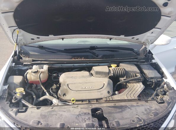 2C4RC1EG5HR510517 2017 CHRYSLER PACIFICA White Вид ззаду