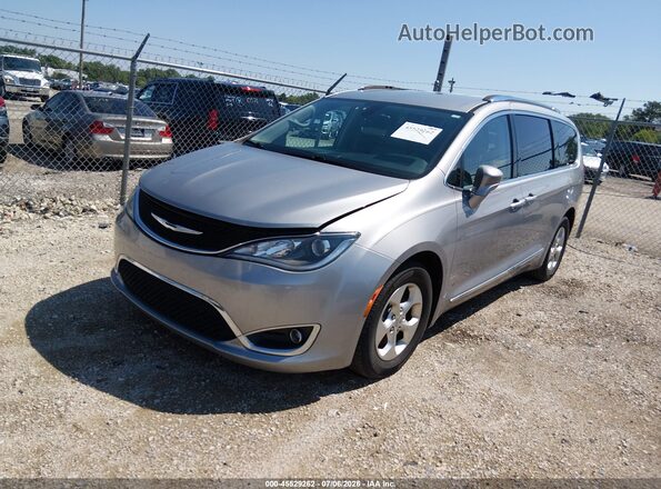2C4RC1EG5HR665701 2017 CHRYSLER PACIFICA Silver Առջևի ձախ երեք քառորդ տեսարան