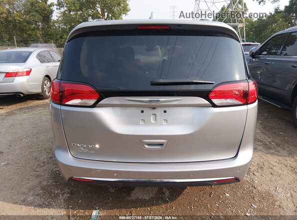 2C4RC1EG5HR827150 2017 CHRYSLER PACIFICA Silver 