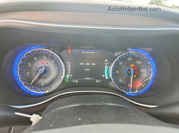 2C4RC1EG5KR686944 2019 CHRYSLER PACIFICA Blue Вид щитка приладів