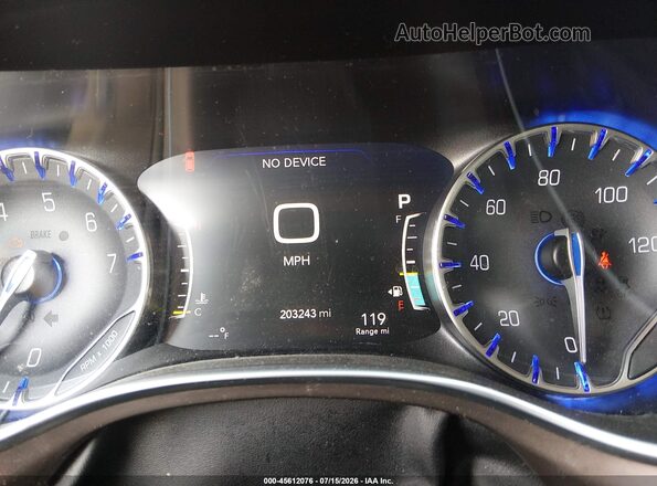 2C4RC1EG6HR551156 2017 CHRYSLER PACIFICA Black Вид задніх сидінь