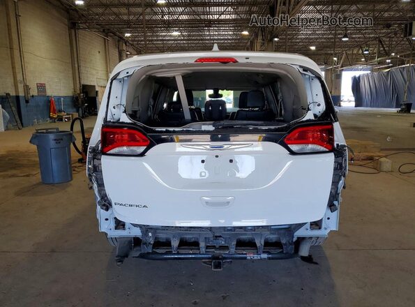 2C4RC1EG6HR777617 2017 CHRYSLER PACIFICA White Vista trasera