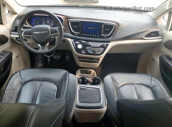2C4RC1EG6HR844443 2017 CHRYSLER PACIFICA Gray Առջևի վահանակի տեսք