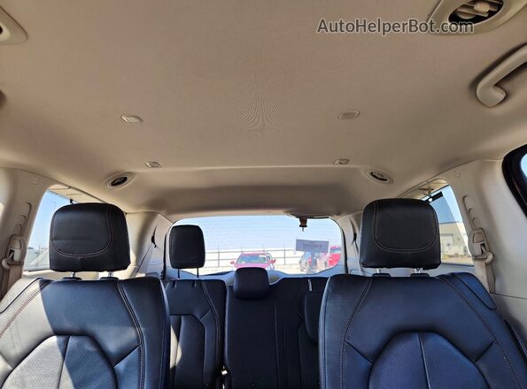 2C4RC1EG7JR352381 2018 CHRYSLER PACIFICA Black უკანა სავარძლების ხედი