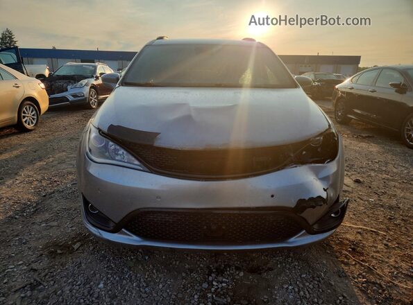 2C4RC1EG7KR590135 2019 CHRYSLER PACIFICA Silver Vista frontal