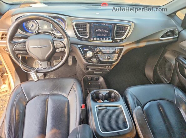 2C4RC1EG7KR590135 2019 CHRYSLER PACIFICA Silver Vista del salpicadero