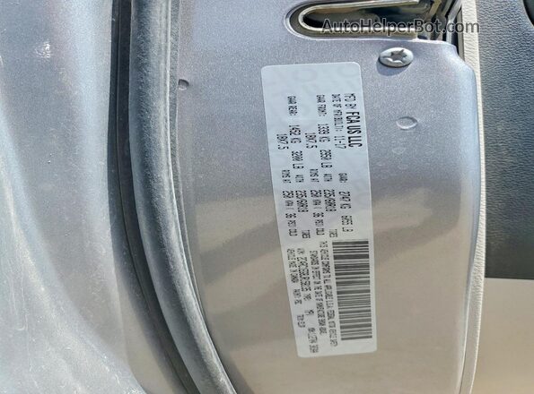 2C4RC1EG8JR158135 2018 CHRYSLER PACIFICA Silver Widok naklejki z numerem VIN