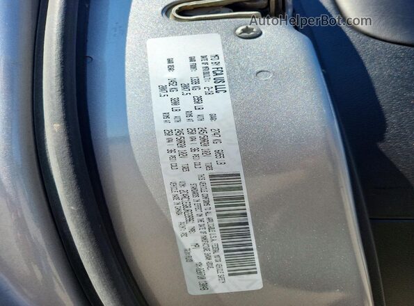 2C4RC1EG8JR228961 2018 CHRYSLER PACIFICA Silver Սալոնի 360 աստիճան տեսք