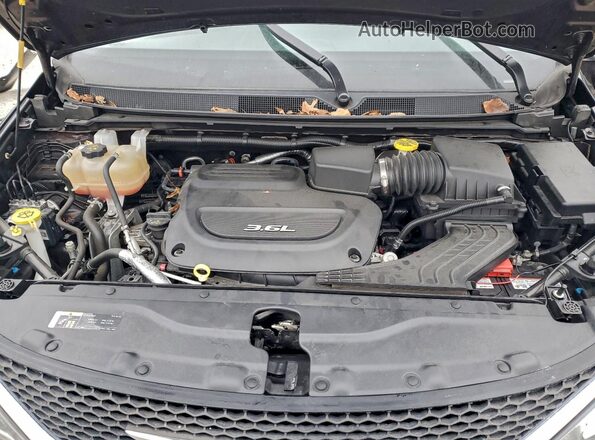 2C4RC1EG8JR235392 2018 CHRYSLER PACIFICA Black Vista del compartimento del motor