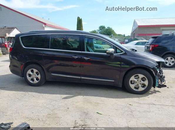 2C4RC1EG9HR525005 2017 CHRYSLER PACIFICA Бордовый Вид задней части салона