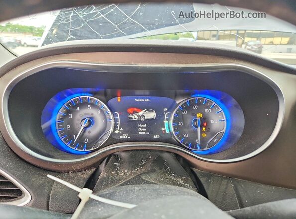 2C4RC1EG9HR669802 2017 CHRYSLER PACIFICA Blue ხელსაწყოთა პანელის ხედი