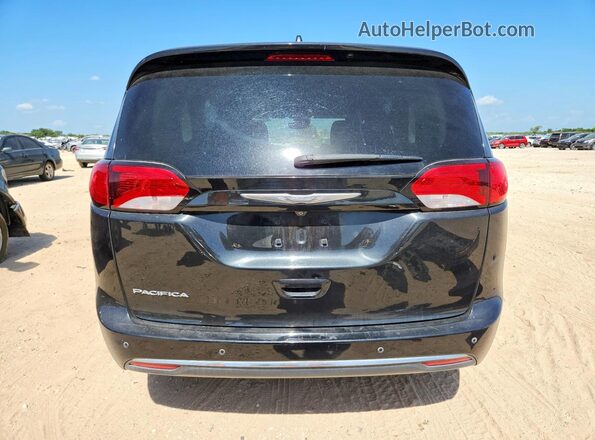 2C4RC1EG9HR729092 2017 CHRYSLER PACIFICA Black Widok z tyłu