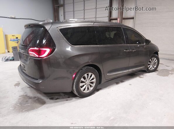 2C4RC1EG9JR193573 2018 CHRYSLER PACIFICA Серый Задняя правая четверть