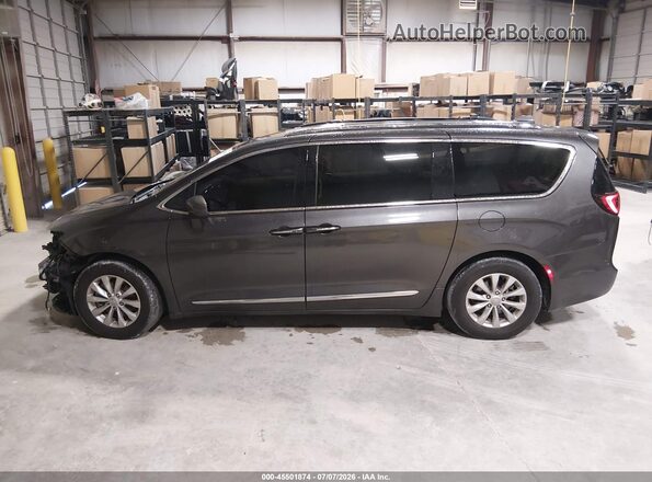2C4RC1EG9JR193573 2018 CHRYSLER PACIFICA Серый Панорамный вид салона 360°