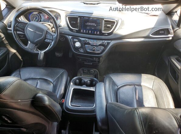 2C4RC1EG9LR250731 2020 CHRYSLER PACIFICA Silver Dashboard view
