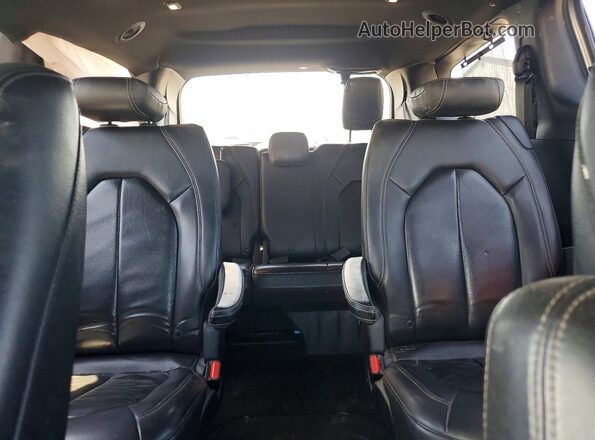 2C4RC1EG9LR250731 2020 CHRYSLER PACIFICA Silver Rear seats view