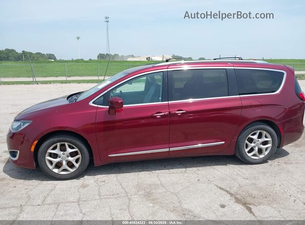 2C4RC1EGXHR570938 2017 CHRYSLER PACIFICA Maroon 360 interior view