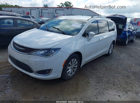 2C4RC1EGXJR295125 2018 CHRYSLER PACIFICA White Przód lewy