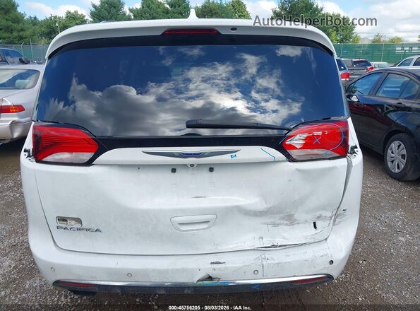 2C4RC1EGXJR295125 2018 CHRYSLER PACIFICA White Widok z przodu