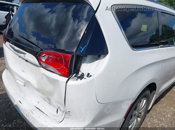 2C4RC1EGXJR295125 2018 CHRYSLER PACIFICA White Widok zestawu wskaźników