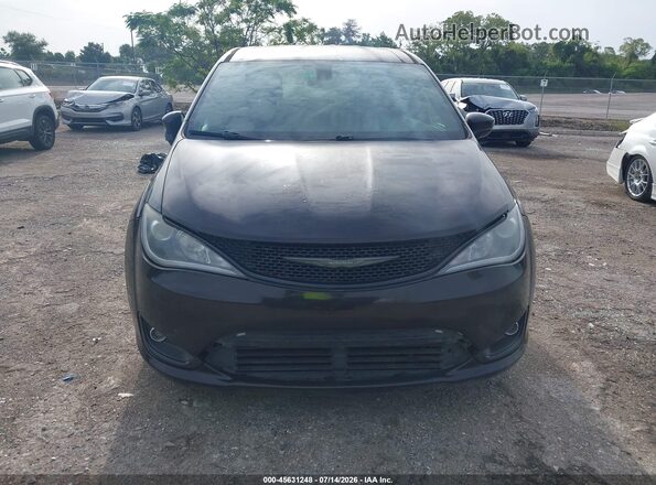 2C4RC1FG2JR289303 2018 CHRYSLER PACIFICA Black Widok zestawu wskaźników