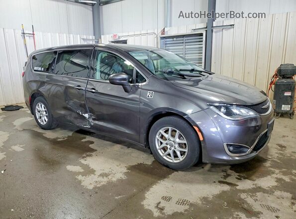 2C4RC1FG2LR158732 2020 CHRYSLER PACIFICA Gray Przód prawy