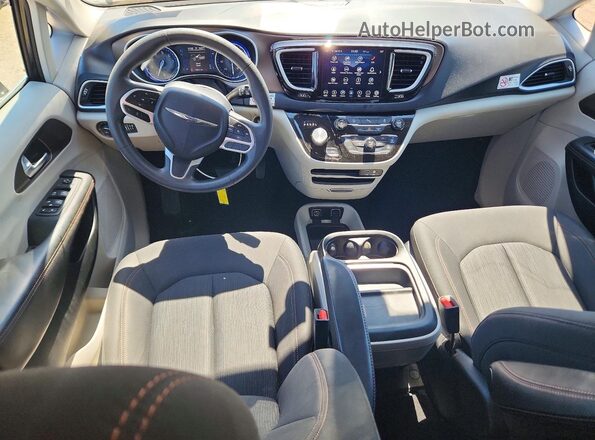 2C4RC1FG3JR271215 2018 CHRYSLER PACIFICA Угольный Вид панели приборов