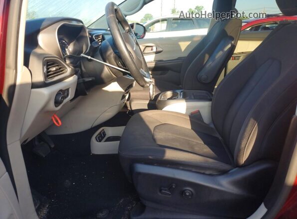 2C4RC1FG3LR142300 2020 CHRYSLER PACIFICA Maroon Front interior view