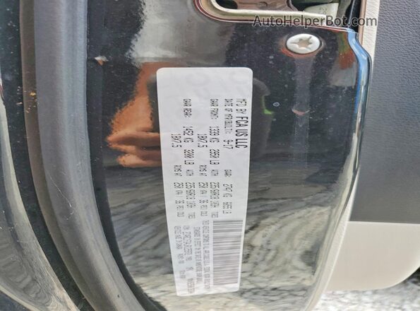 2C4RC1FG4JR125972 2018 CHRYSLER PACIFICA Black VIN sticker view