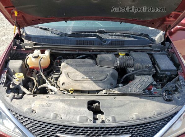 2C4RC1FG4JR277881 2018 CHRYSLER PACIFICA Red Engine compartment view