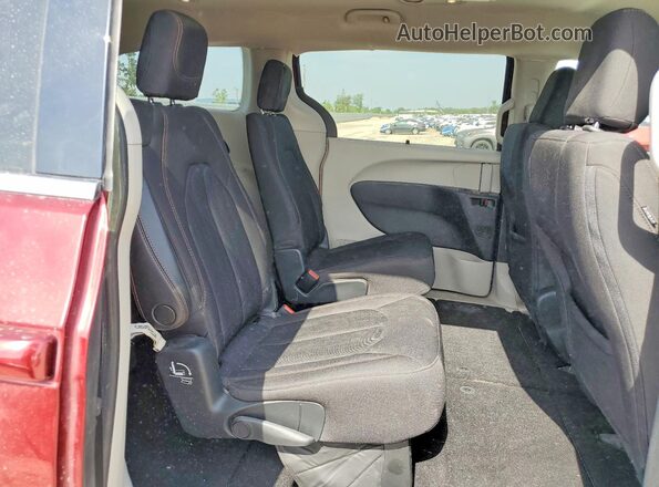 2C4RC1FG4JR277881 2018 CHRYSLER PACIFICA Red Rear interior view