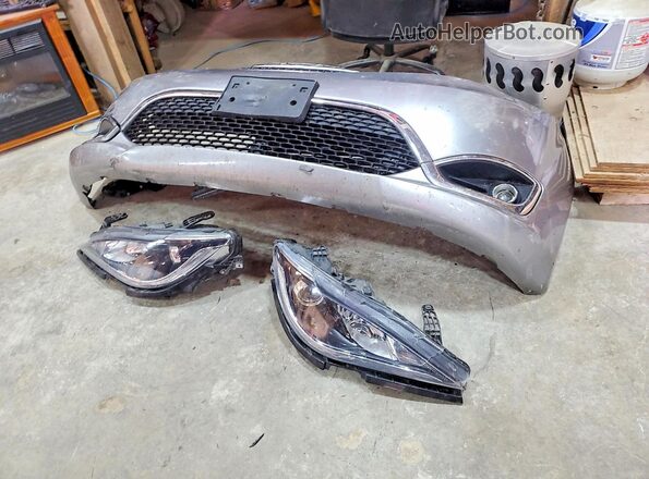 2C4RC1FG5JR113278 2018 CHRYSLER PACIFICA Silver VIN sticker view