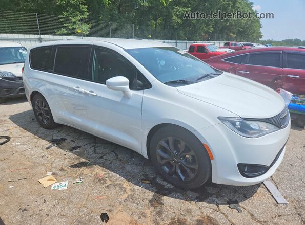 2C4RC1FG5JR235381 2018 CHRYSLER PACIFICA White Front right