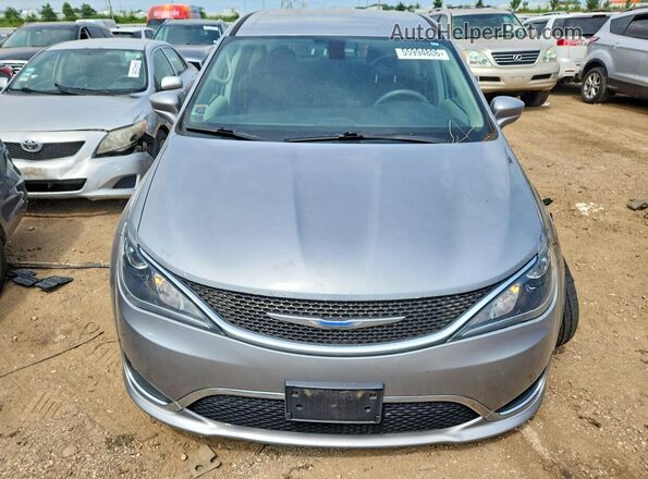 2C4RC1FG5JR277677 2018 CHRYSLER PACIFICA Silver Դիմացի տեսք