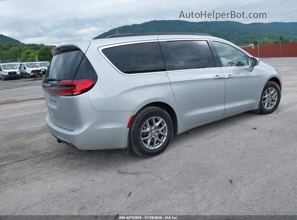 2C4RC1FG5NR135528 2022 CHRYSLER PACIFICA Silver Trasero derecho