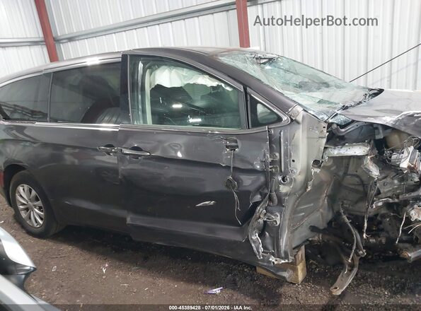 2C4RC1FG6JR279180 2018 CHRYSLER PACIFICA Blue Սալոնի հետևի տեսք