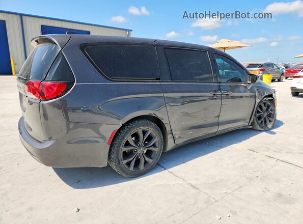2C4RC1FG7JR361936 2018 CHRYSLER PACIFICA Gray Tył prawy