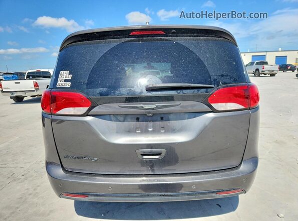 2C4RC1FG7JR361936 2018 CHRYSLER PACIFICA Gray Widok z tyłu