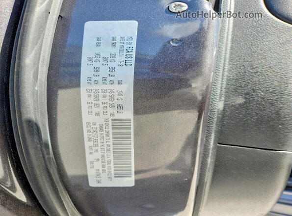 2C4RC1FG7JR361936 2018 CHRYSLER PACIFICA Gray Widok wnętrza 360 stopni
