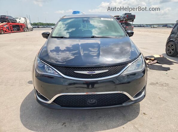 2C4RC1FG7LR148004 2020 CHRYSLER PACIFICA Black Front view