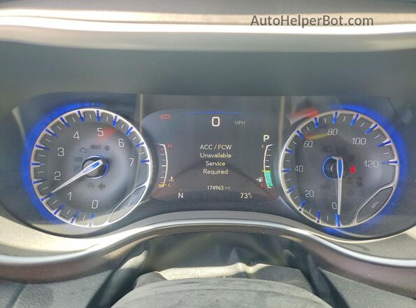 2C4RC1FGXKR561825 2019 CHRYSLER PACIFICA Gray Instrument cluster view